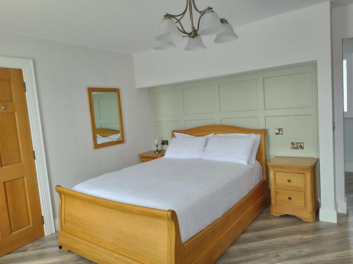 Hotel Biddy Ban'S à Carnmalin Extérieur photo