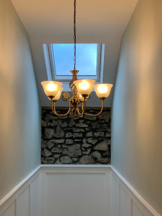 Hotel Biddy Ban'S à Carnmalin Extérieur photo